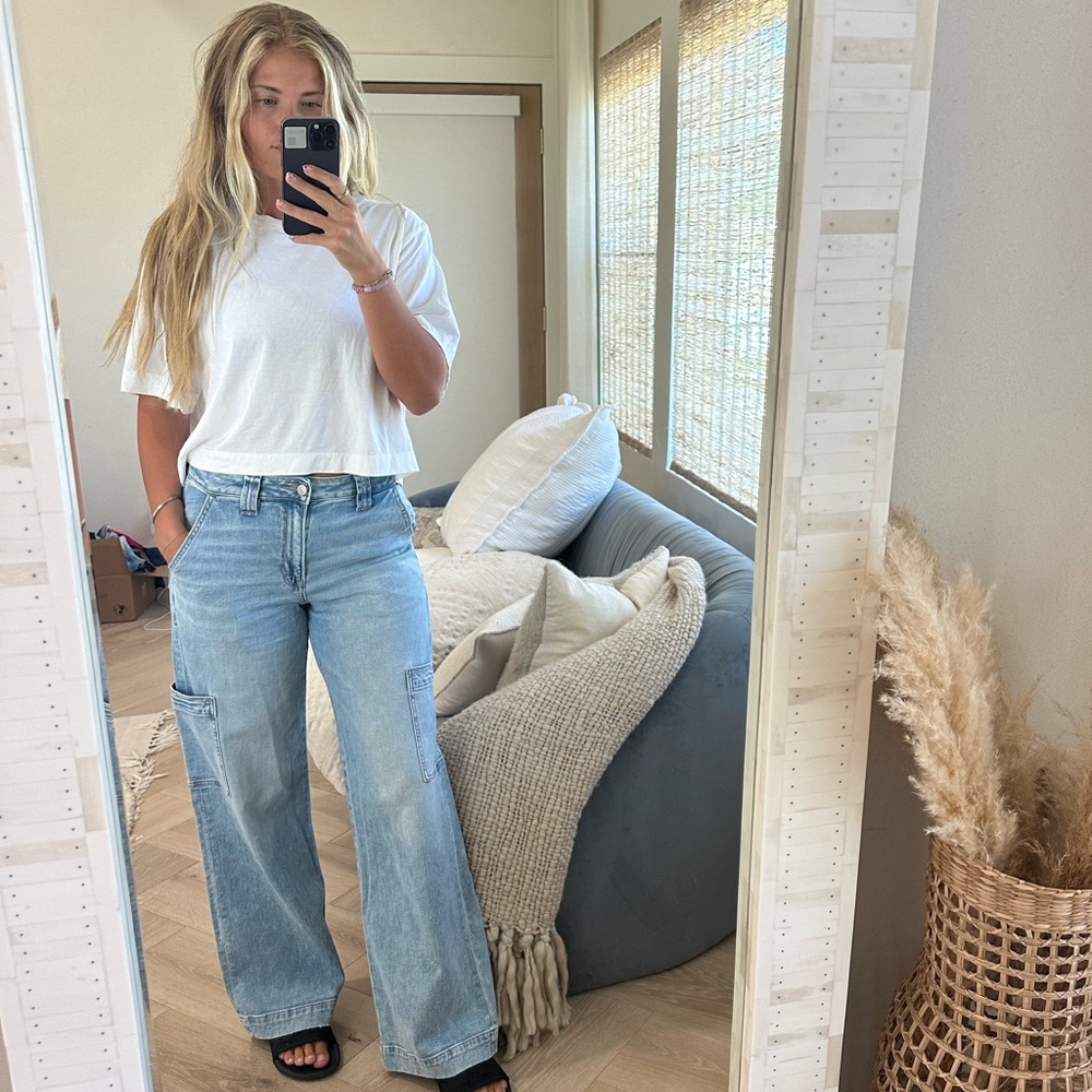 American Eagle jeans stretchy